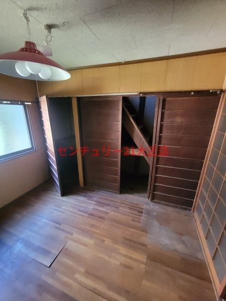 三軒家東6丁目倉庫