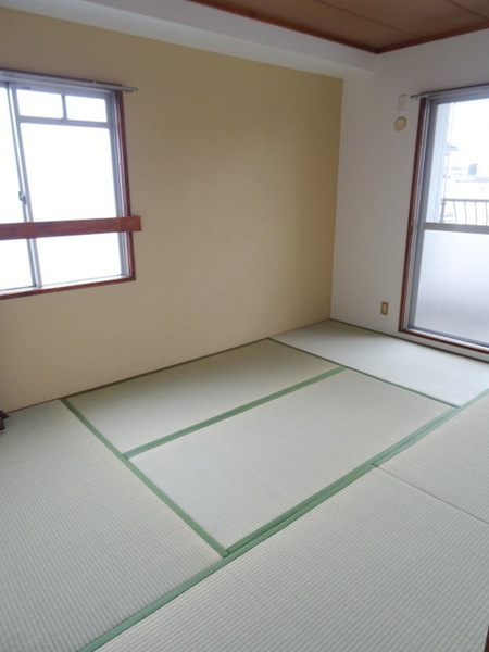 栄平尾マンション