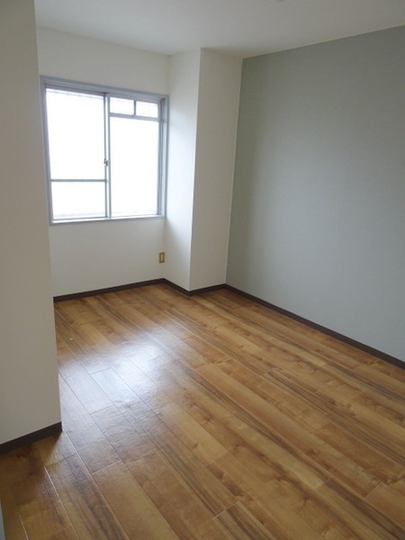 栄平尾マンション