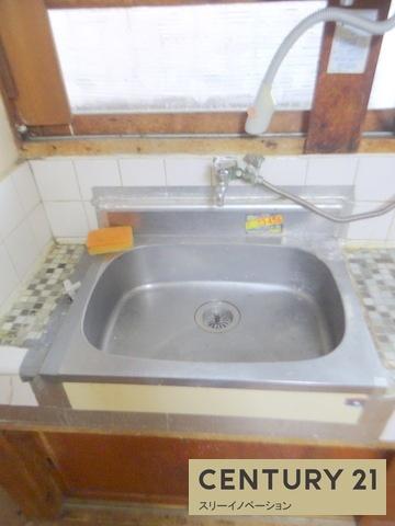 大阪市大正区三軒家西１丁目のアパート