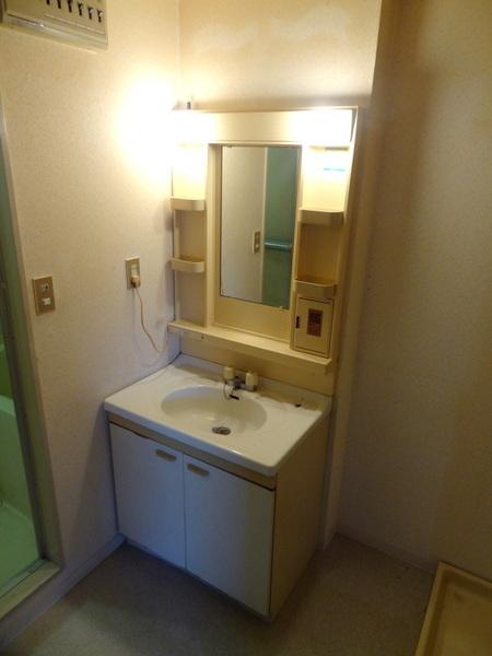 ワタナベパレス