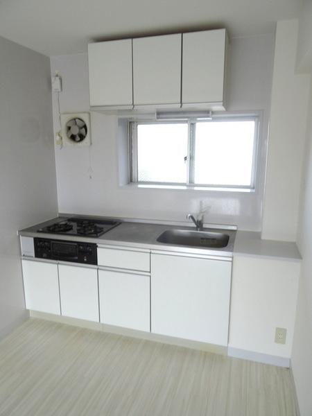 松栄大正ハイツ