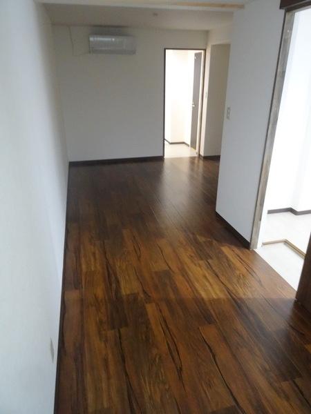 コーポスエヒロ