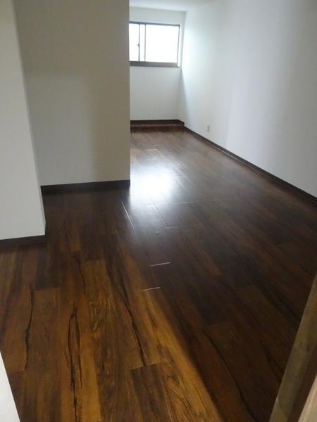 コーポスエヒロ