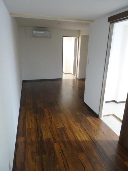 コーポスエヒロ