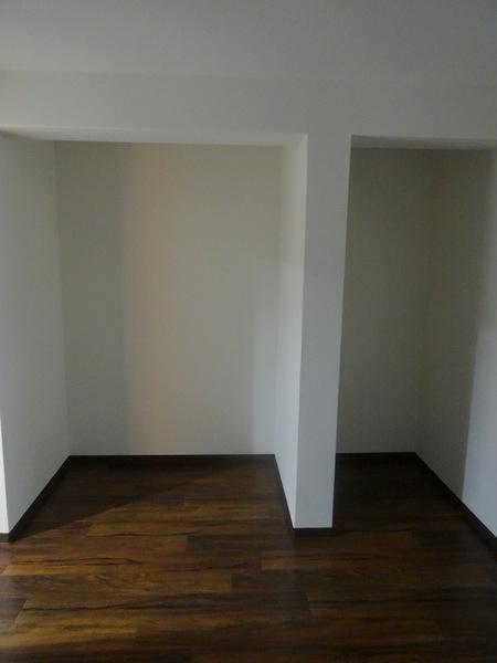 コーポスエヒロ