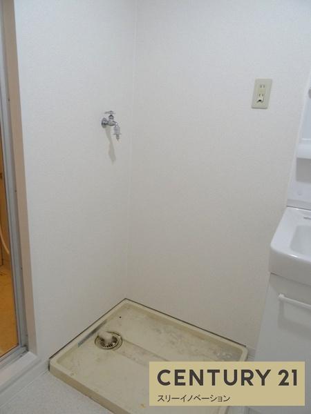 ヴィラスリースター鶴浜