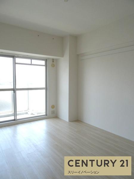 ヴィラスリースター鶴浜