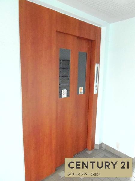 ヴィラスリースター鶴浜