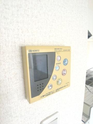 ヴィラスリースター鶴浜