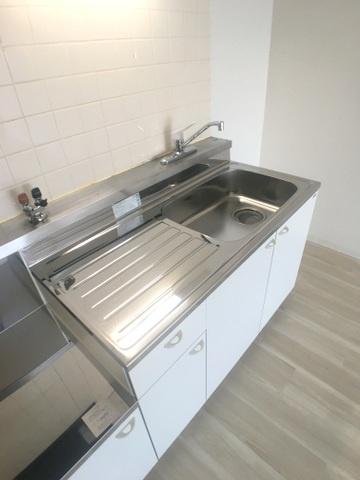 ヴィラスリースター鶴浜