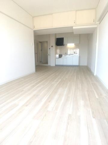 ヴィラスリースター鶴浜