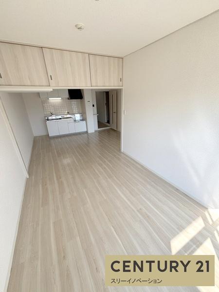 ヴィラスリースター鶴浜