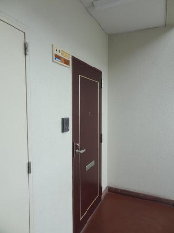 メゾンミラベル