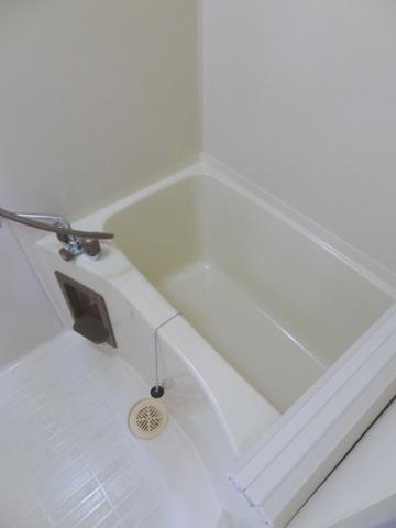 メゾンミラベル