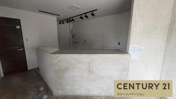 三軒家西1丁目　貸店舗・事務所1棟