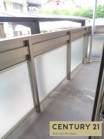 スリースター泉尾