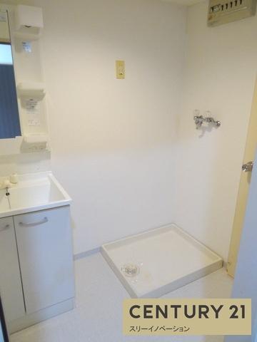 スリースター泉尾