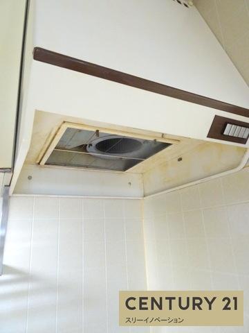 スリースター泉尾