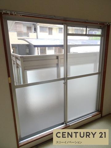 スリースター泉尾