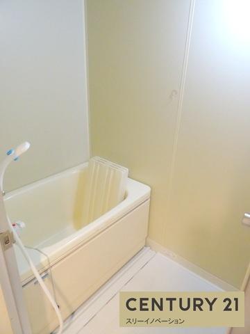 スリースター泉尾