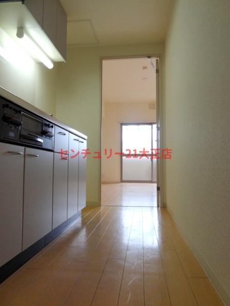 フォレスター一樹