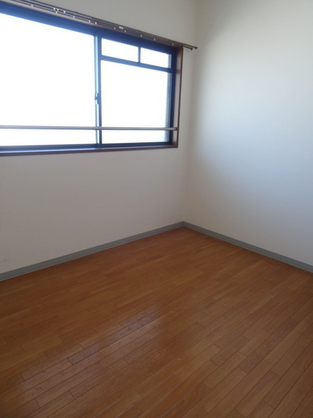 プロニティ江川