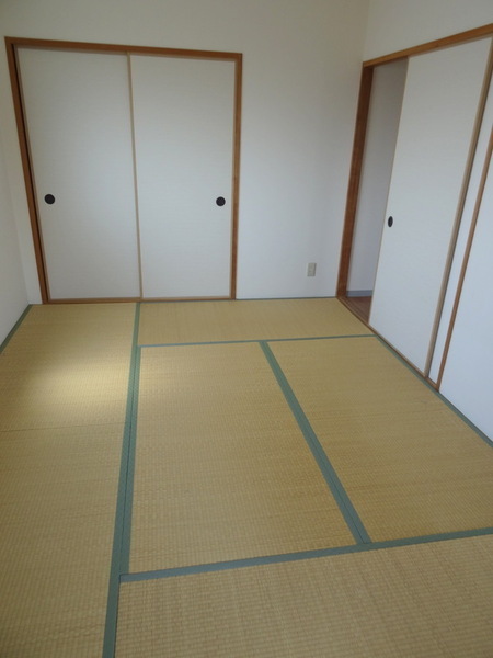 プロニティ江川