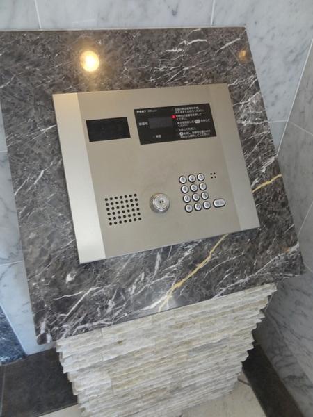 スワンズシティ大阪WEST