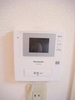 ハイツ　イーストテン