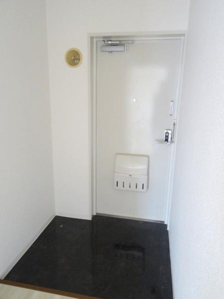 ヴィラスリースター鶴浜