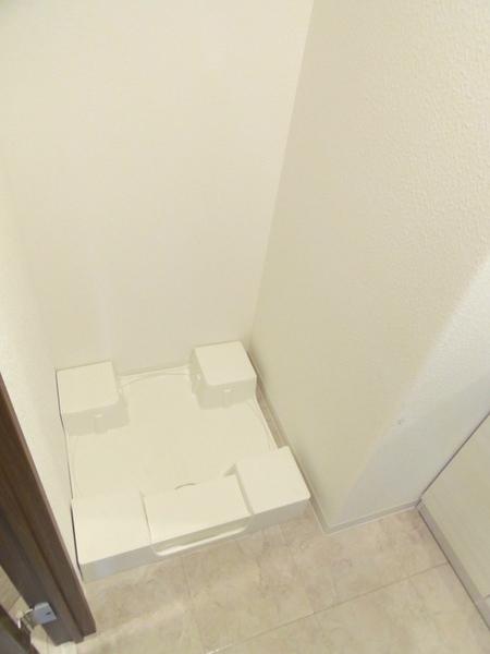 HRフロントリーガル難波WEST