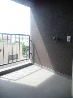 松栄大正ハイツ