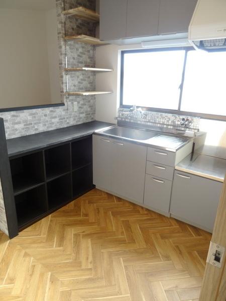 南恩加島6丁目貸家