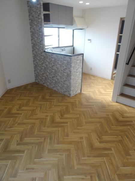 南恩加島6丁目貸家