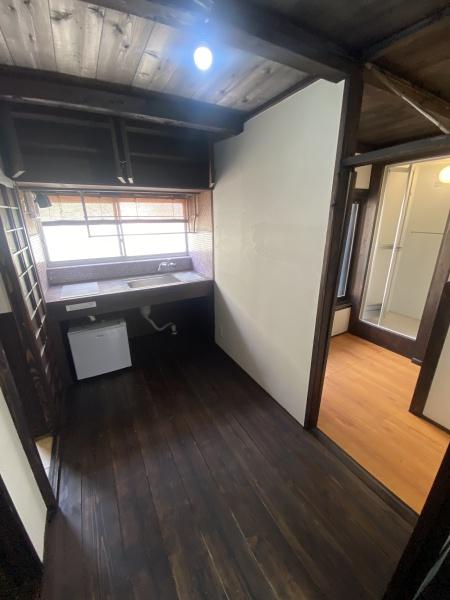 大阪市大正区三軒家西３丁目のテラスハウス