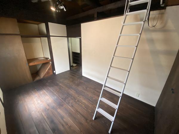 大阪市大正区三軒家西３丁目のテラスハウス