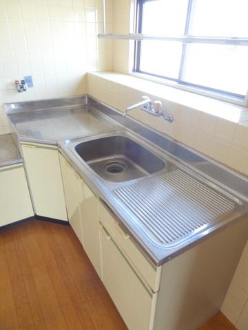 平和マンション