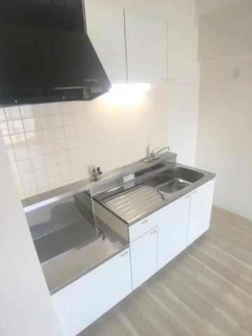 ヴィラスリースター鶴浜