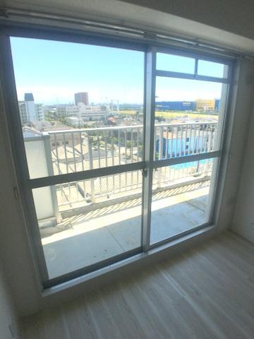 ヴィラスリースター鶴浜