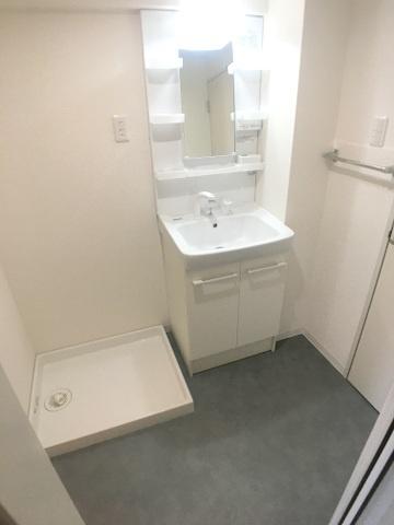 ヴィラスリースター鶴浜