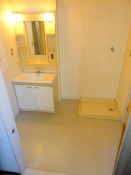 ワタナベパレス