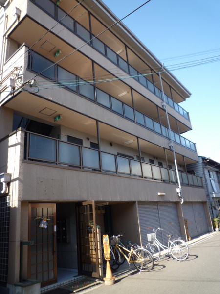 ワタナベパレス