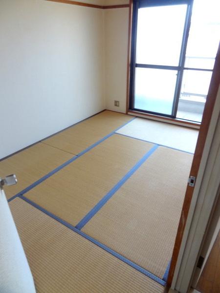 ワタナベパレス