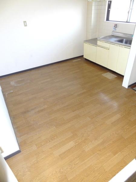 ワタナベパレス