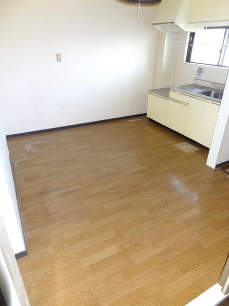 ワタナベパレス