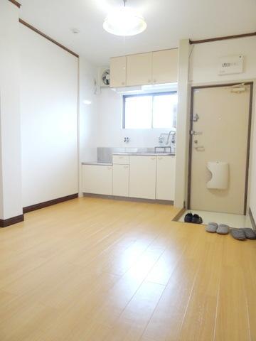 大阪市大正区三軒家西１丁目のマンション