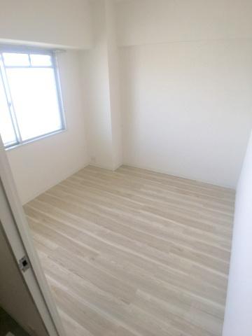 ヴィラスリースター鶴浜