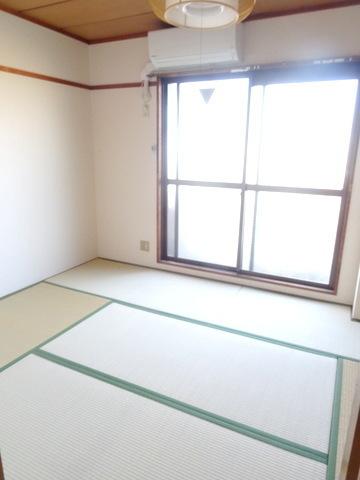 コーポナカムラ