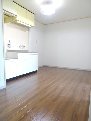 コーポナカムラ